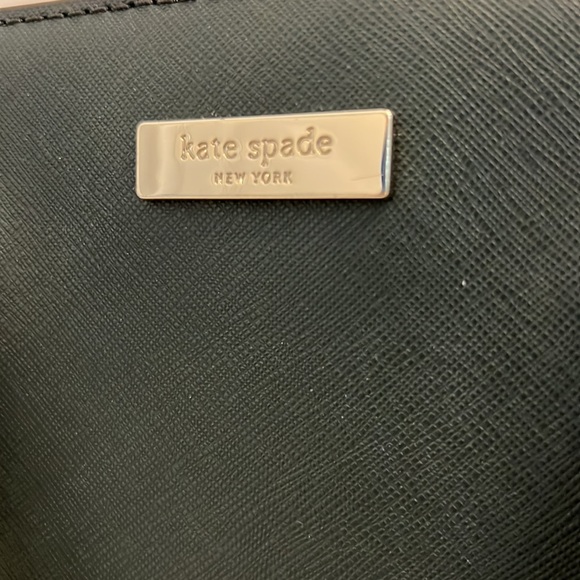 Kate spade satchel excellent condition - Picture 2 of 6